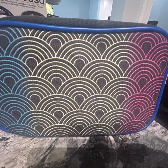 Kurt Geiger Rainbow Pattern Crossbody Bag - Picture 5 of 10